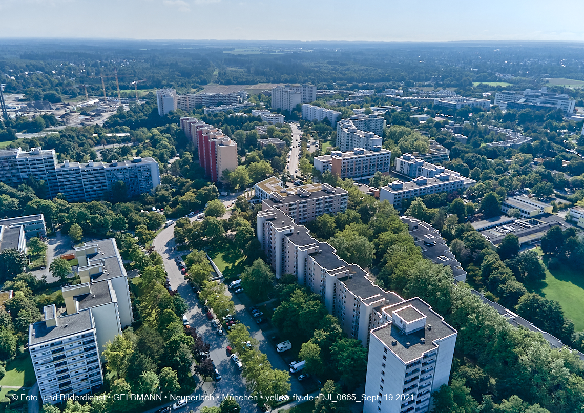 19.09.2021 - Wohnanlage Annette-Kolb-Anger und Umgebung in Neuperlach 